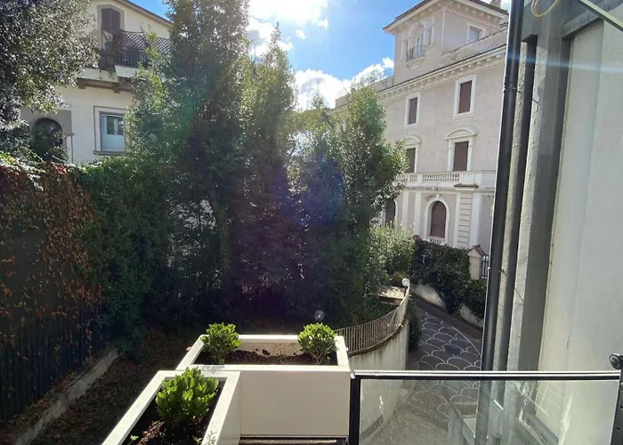 Villa Borghese With Terrace